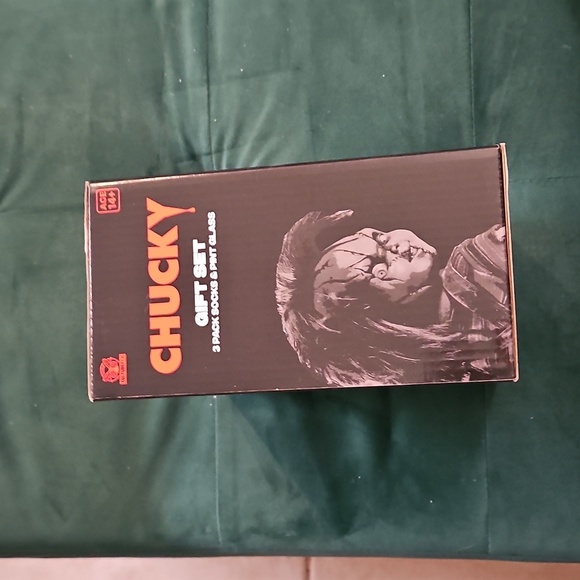 Culture Fly Child's Play Chucky 4 Piece Gift Set 3 Sock Pairs Pint Glass Sz 14+ - Picture 11 of 11